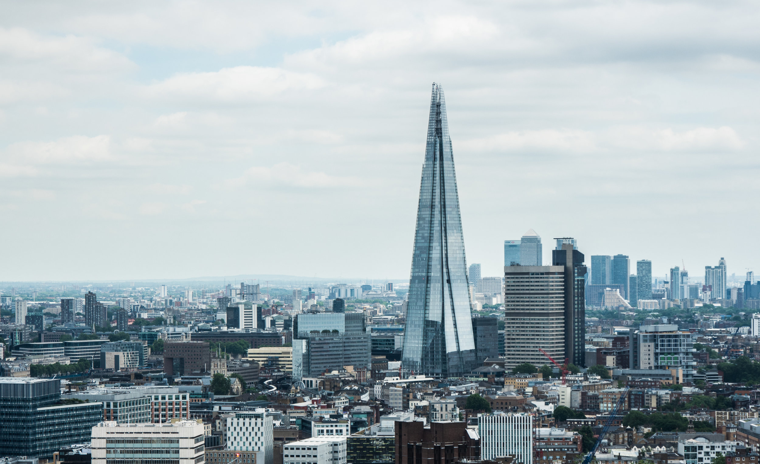 Renting an Office in London - The process of setting up or moving office can be complex, time-consuming and highly demanding. Partner with SAVVI for full market & service coverage so that you can focus on your core business.